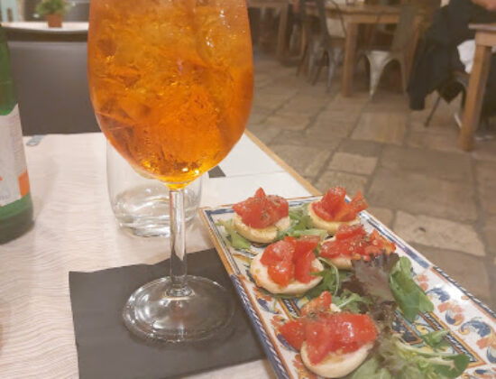 Miro Coffee, Bistrot & Lounge Bar