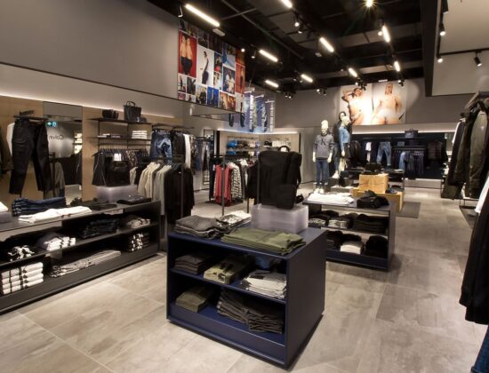 Calvin Klein Jeans c/o GranRoma Gran Shopping