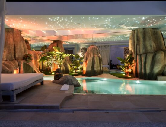 Motel K Suite a Tema e Wellness