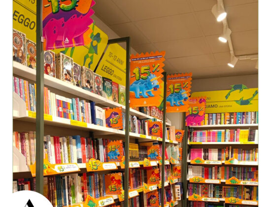 Mondadori Bookstore C/O Area 12 Shopping Center