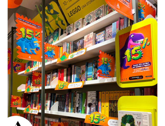 Mondadori Bookstore C/O Area 12 Shopping Center